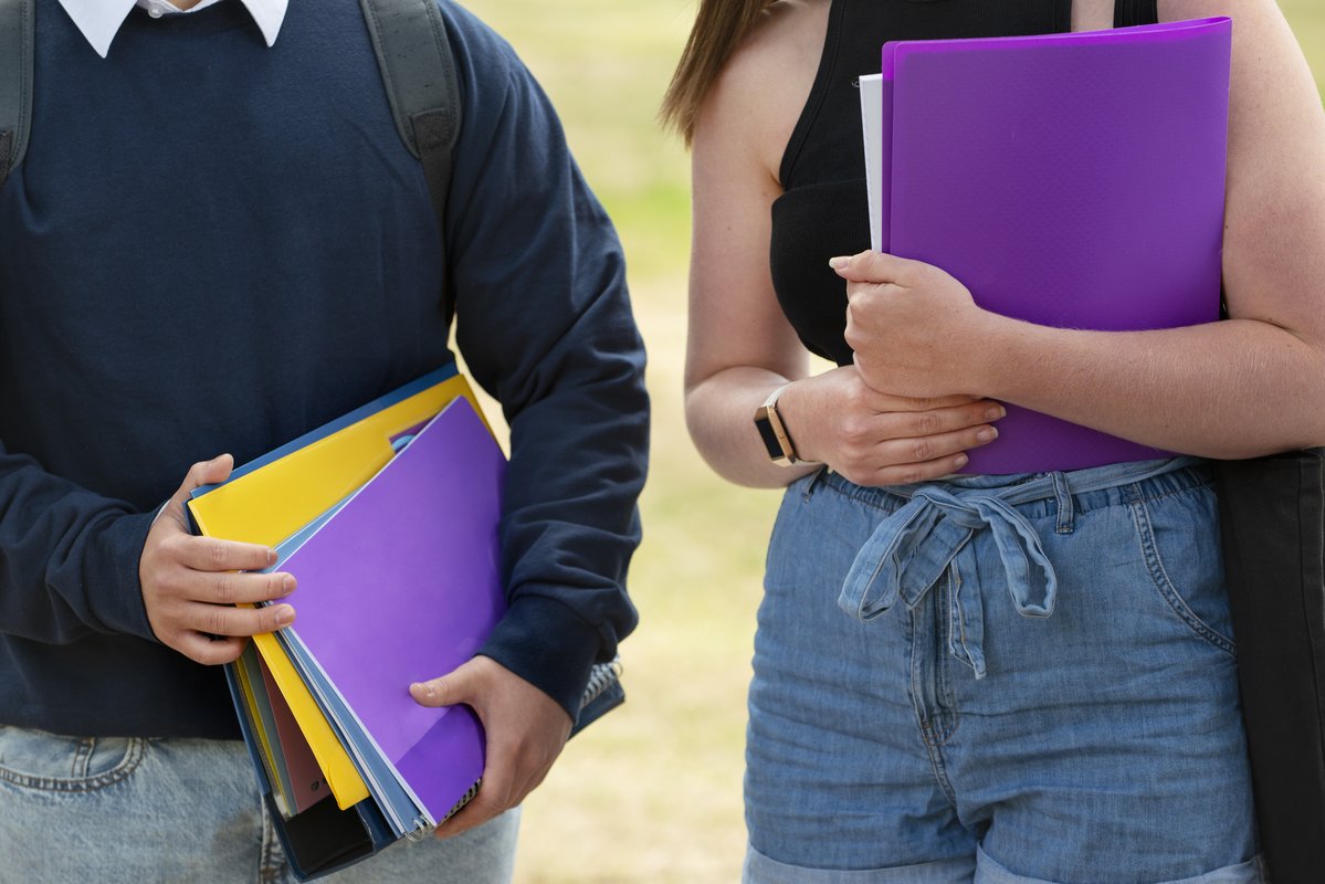 Estudou no exterior e voltou à Paraíba? Saiba como validar seus estudos pelo Conselho Estadual de Educação.